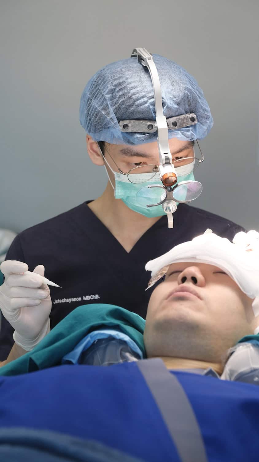 Preparation process for a DHI hair transplant in Bangkok  