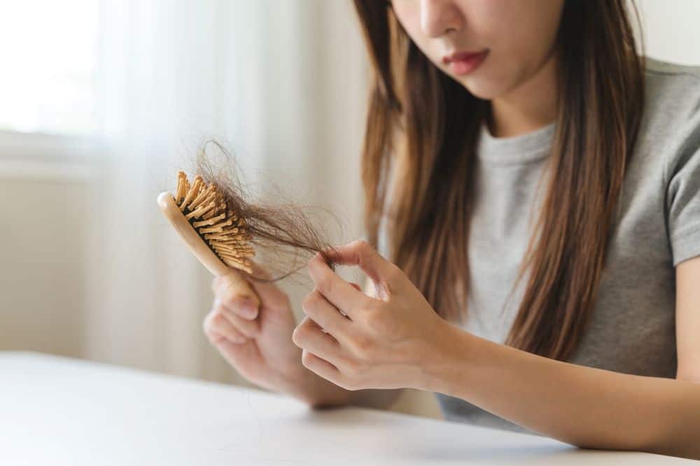 6 Tips on How to Choose Shampoo for Hair Loss Control